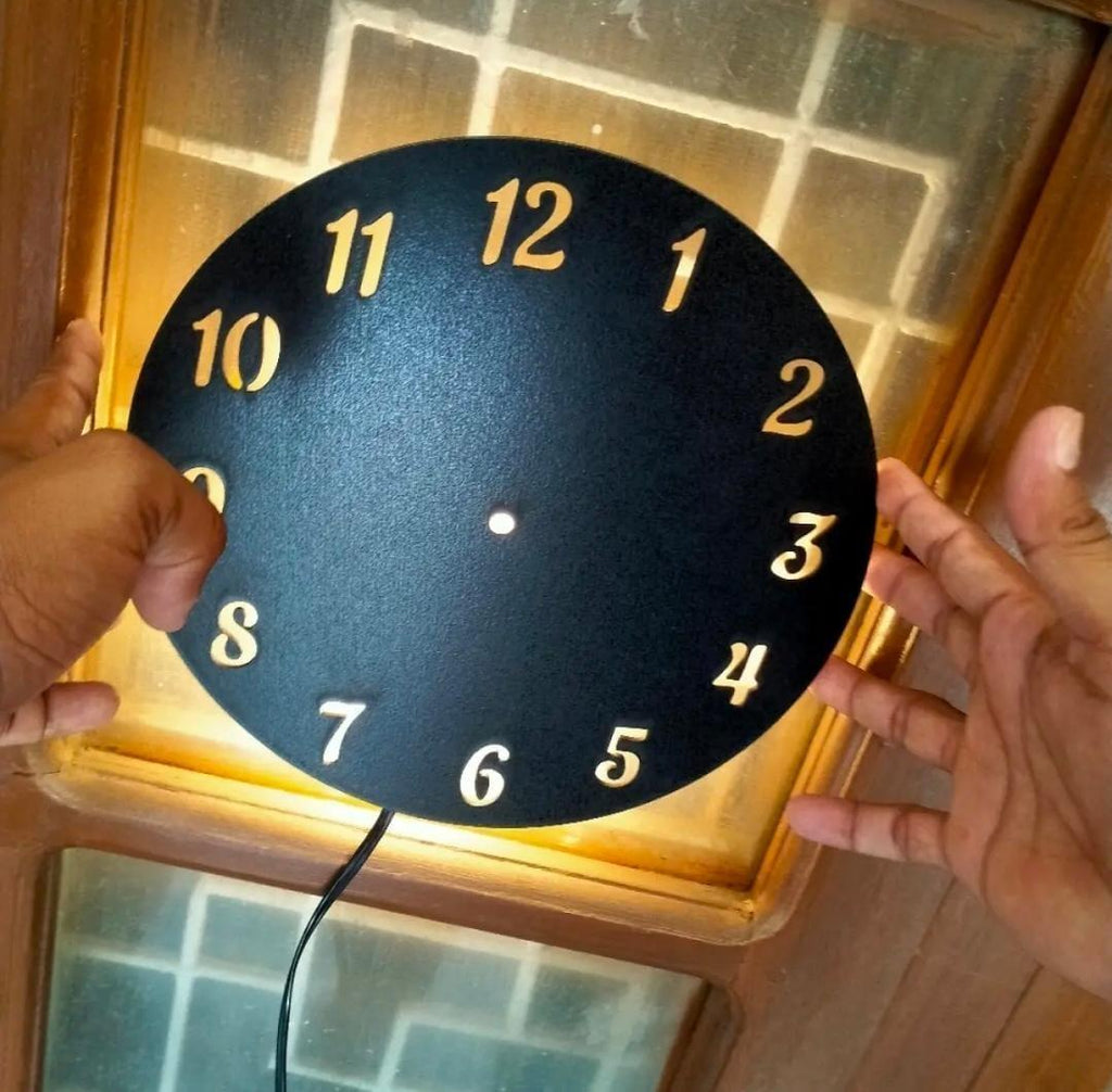 Heart-Shaped Battery Wall Clock Black Wood Decor